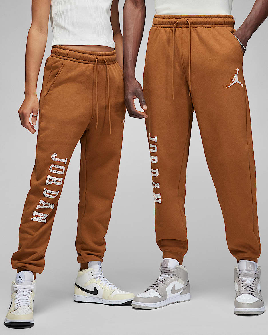 韓国 ファッション通販 Jordan Essentials Holiday Men's Fleece Pants. Nike JP トップス